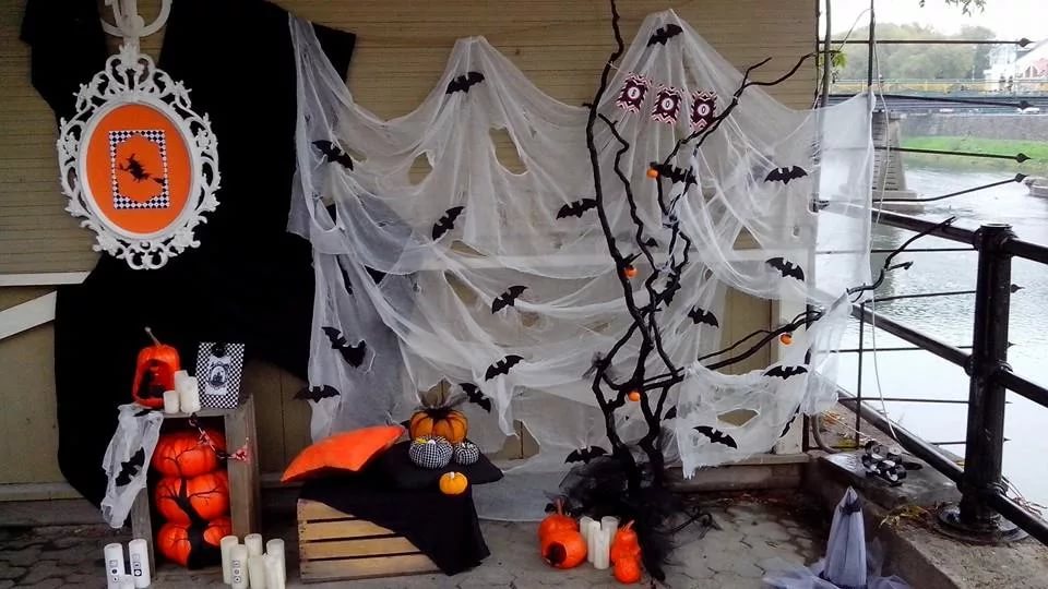 оформление комнаты на хэллоуин