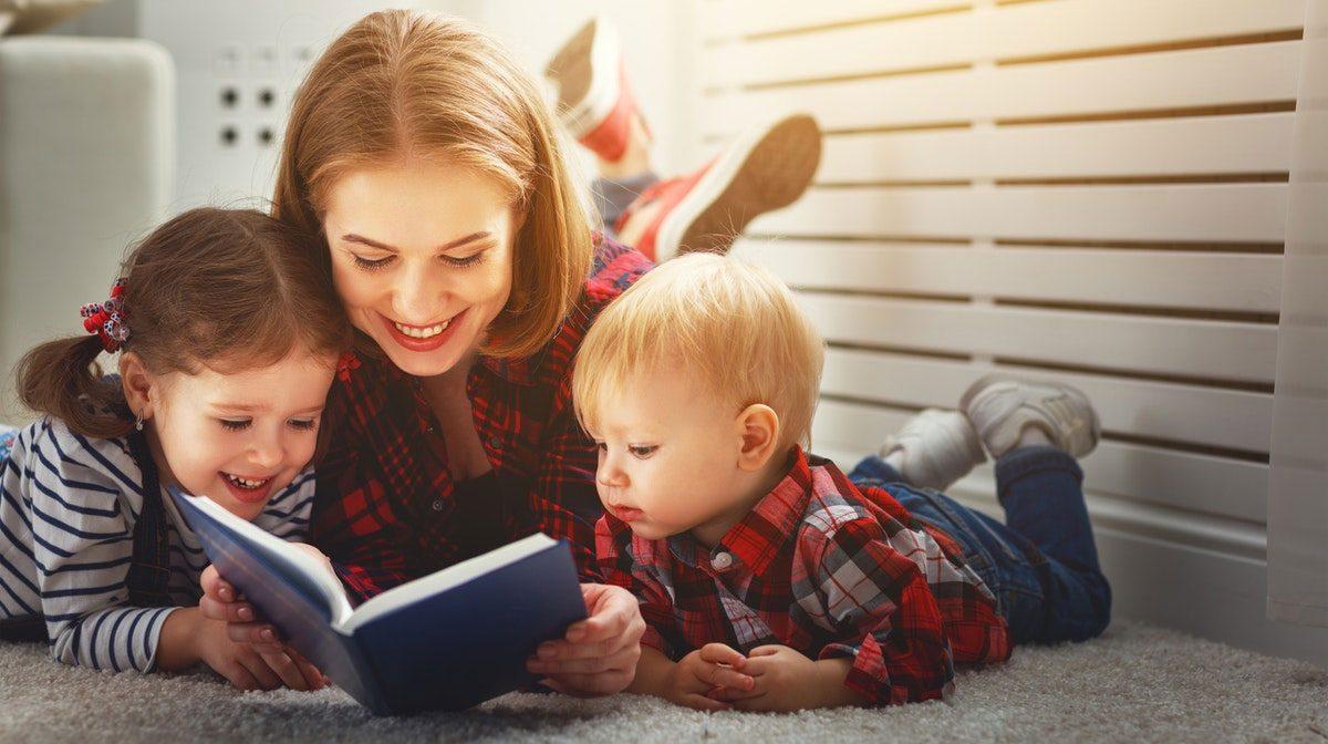 Как помочь ребёнку полюбить книги, как привить любовь к чтению с детства