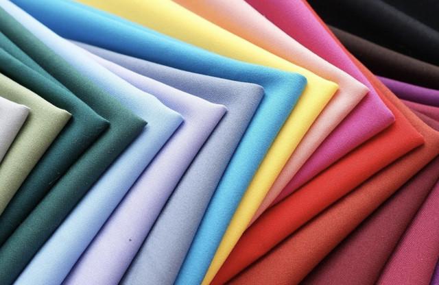 Как выбрать качественную и подходящую ткань для пошива одежды