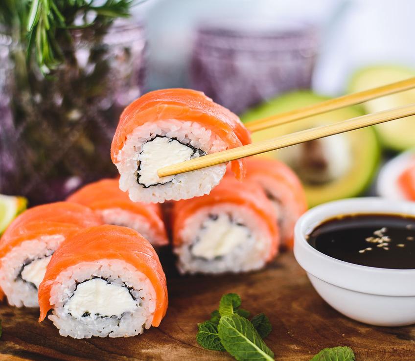 Широкий ассортимент суши-бара Hoshi Sushi