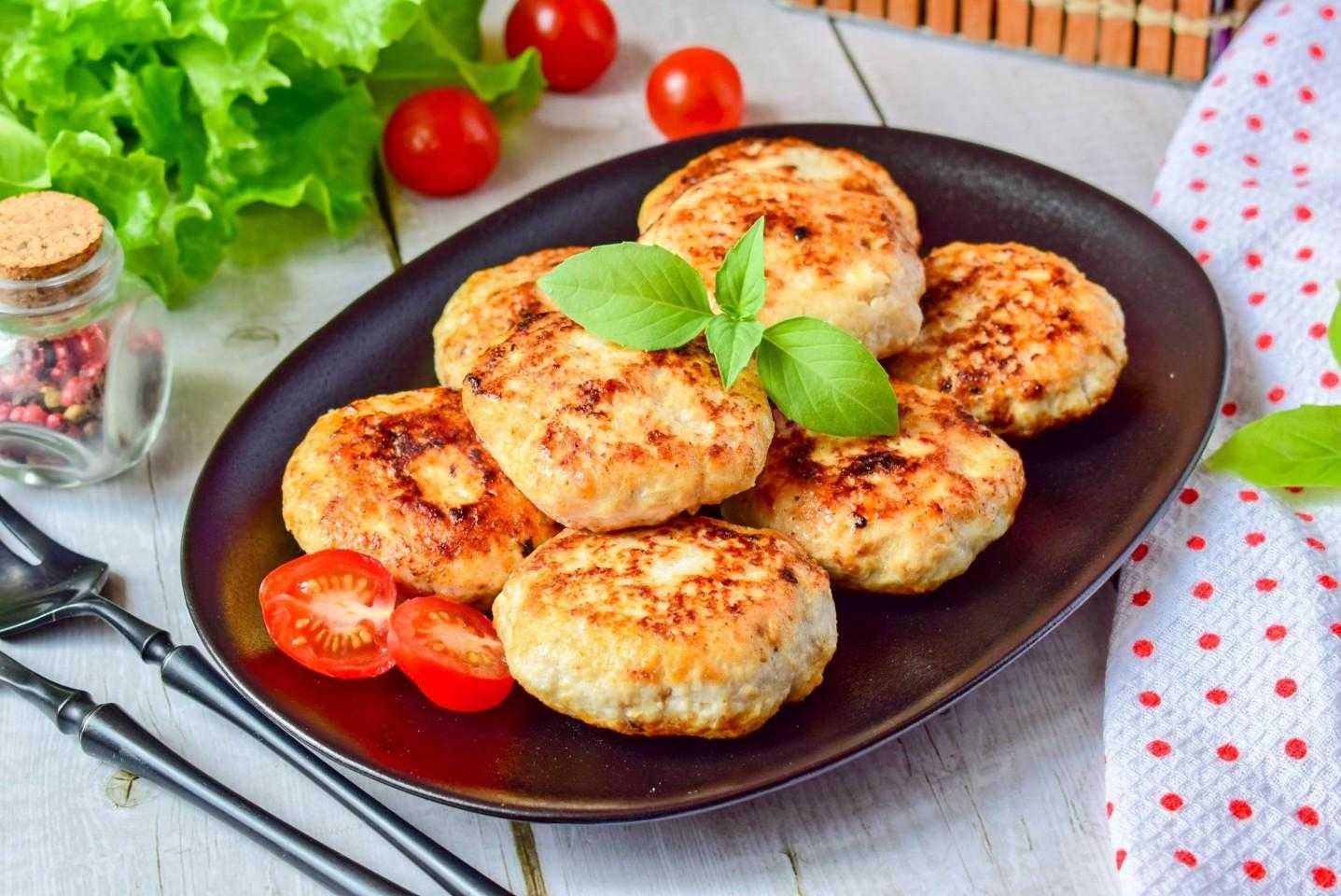 Как приготовить котлеты индейки?